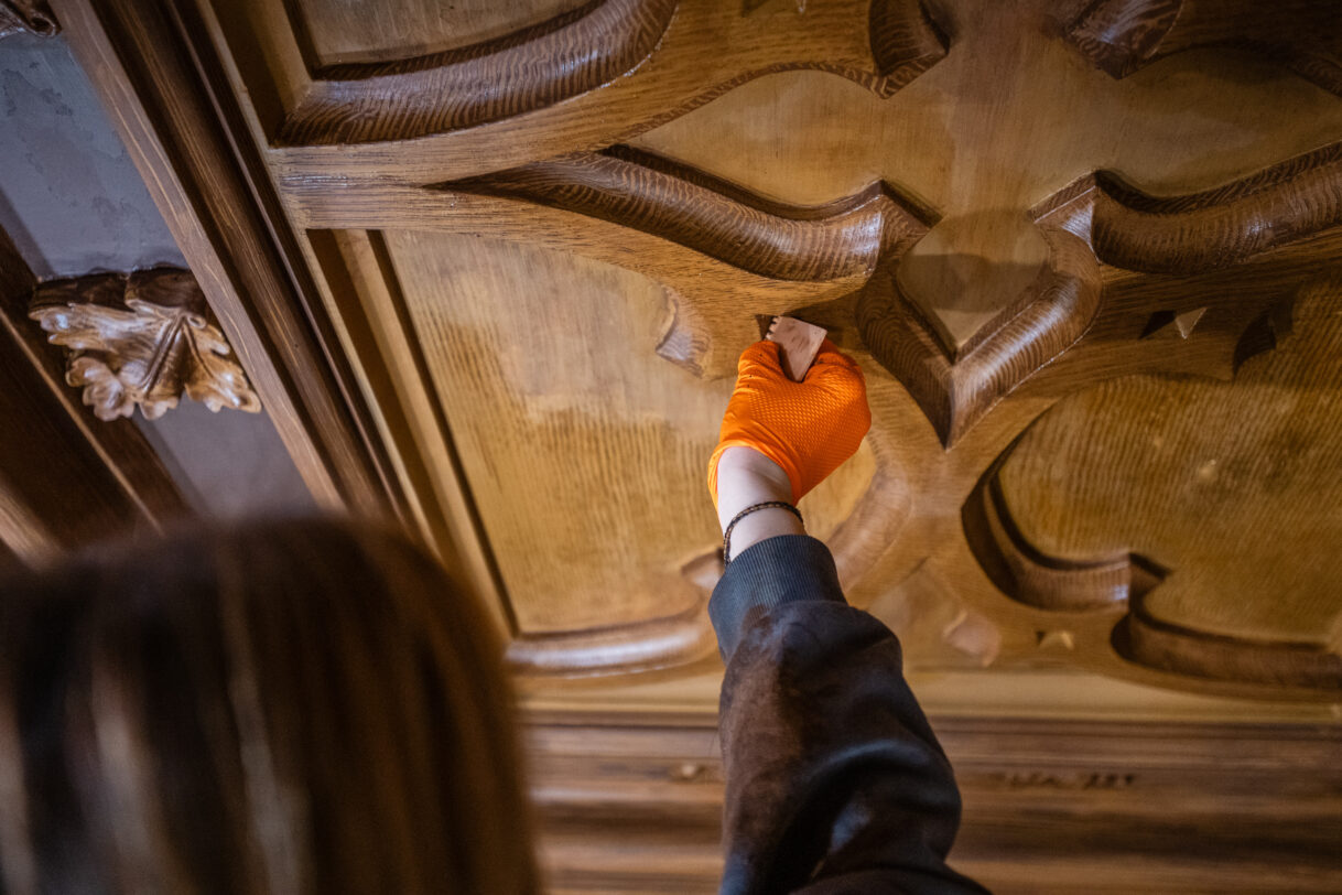 Valgomojo lubų restauravimo eiga