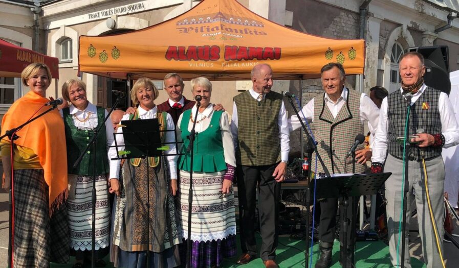 Kaimiškos muzikos kapela