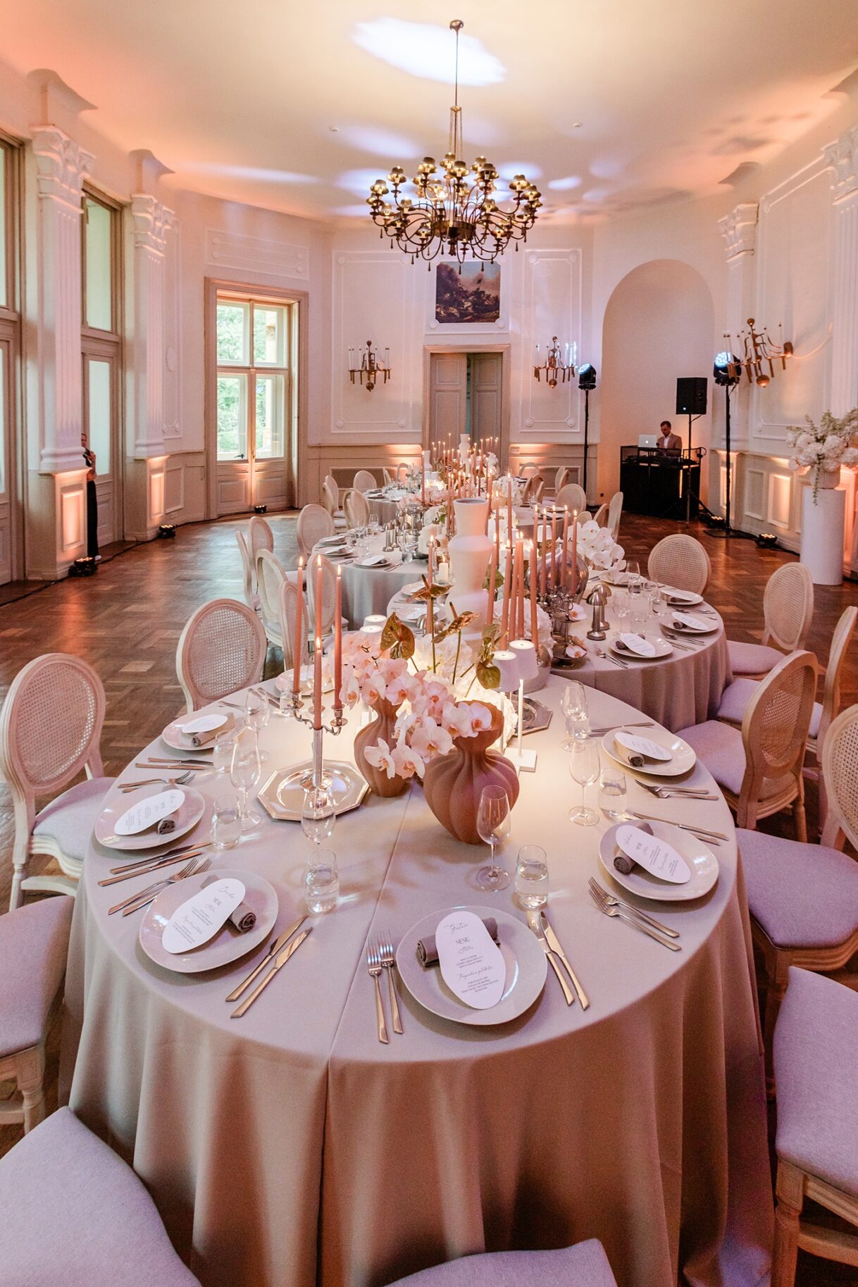 Baltoji salė, šventinės akimirkos