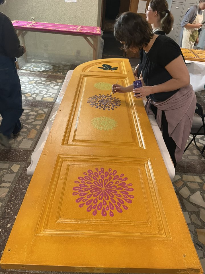 Durų dažymo procesas