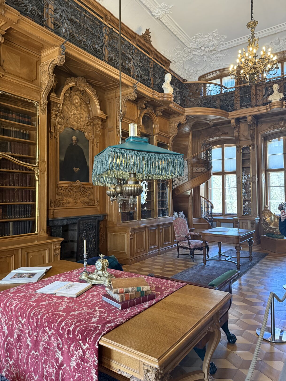 Rogalino rezidencija, biblioteka